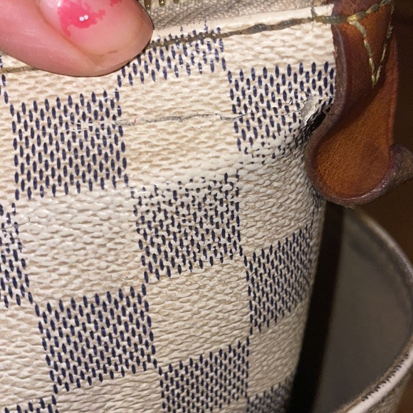 ✨ Louis Vuitton ✨ - Picture 9 of 14